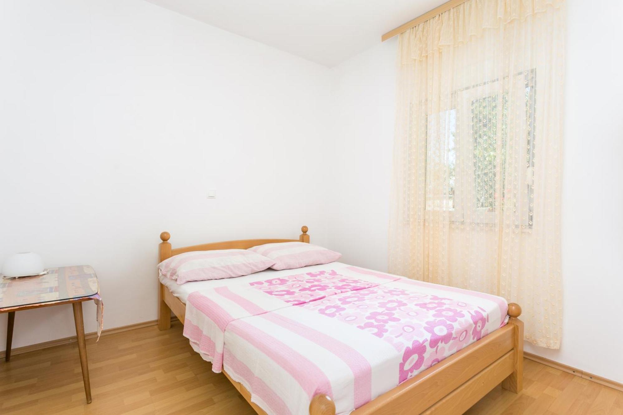 Apartments By The Sea Brela, Makarska - 18356 Buitenkant foto